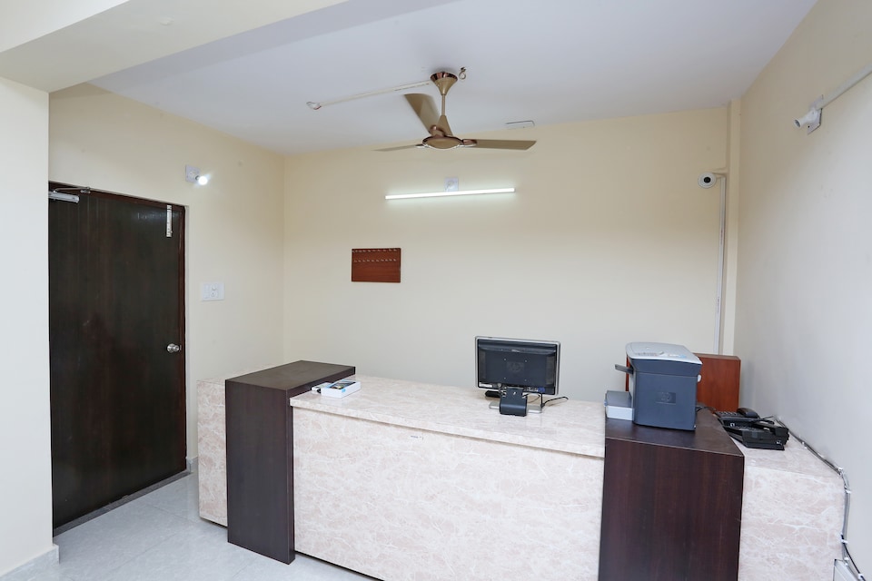 Capital O 37885 Ekamra Inn, Bapuji Nagar, Bhubaneswar