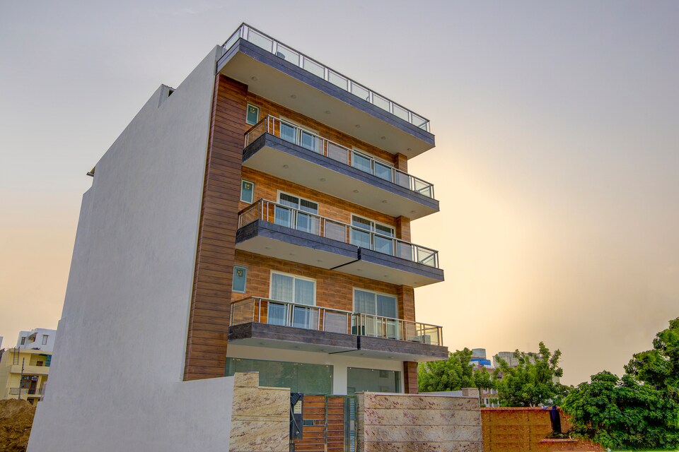 LIVE AS Grg2183, Golf Course Road, Gurgaon