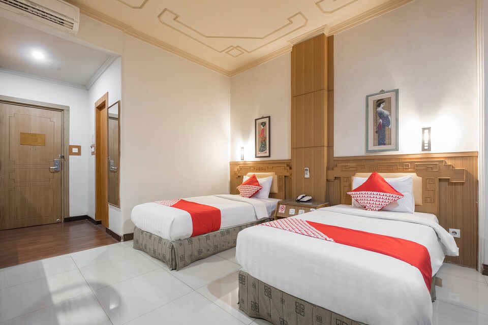 OYO 821 Hotel Dinasti, Losari, Makassar