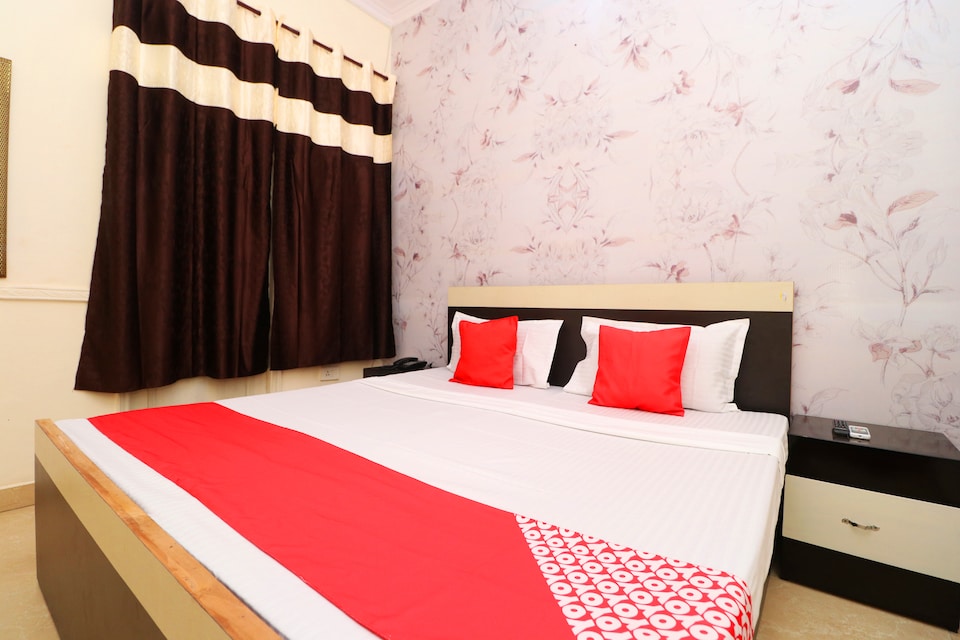 OYO Best Stay Guest House, Model Town Jalandhar, Jalandhar