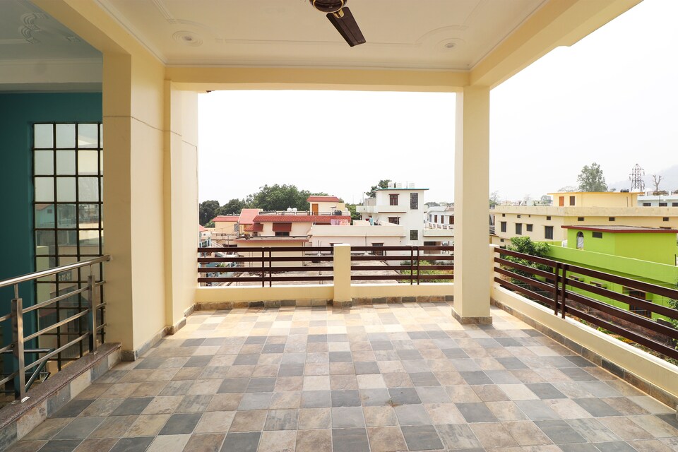 OYO 37905 Hotel Gangri-2, Tikonia Haldwani, Haldwani