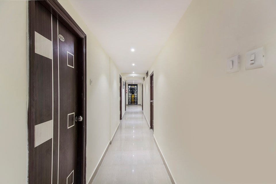 OYO 37906 New Asian Lodge, Nampally-II, Hyderabad