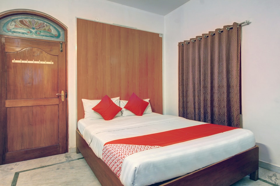 OYO 37916 Paradise Stay Inn Business Hotel, Kalyan Nagar Bangalore-II, Bangalore