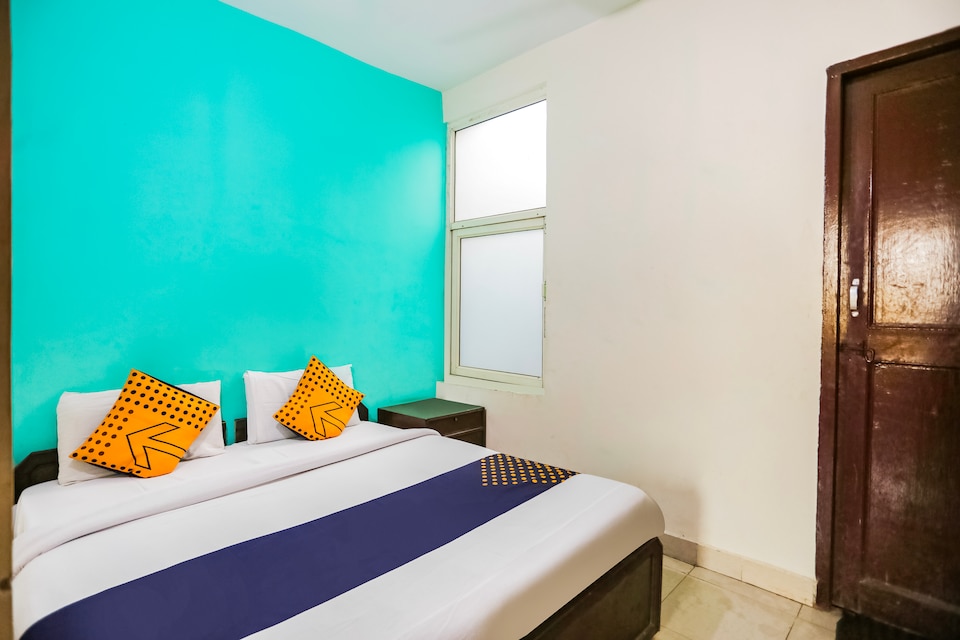 SPOT ON Green Star Hotel, Bhiwadi, Bhiwadi