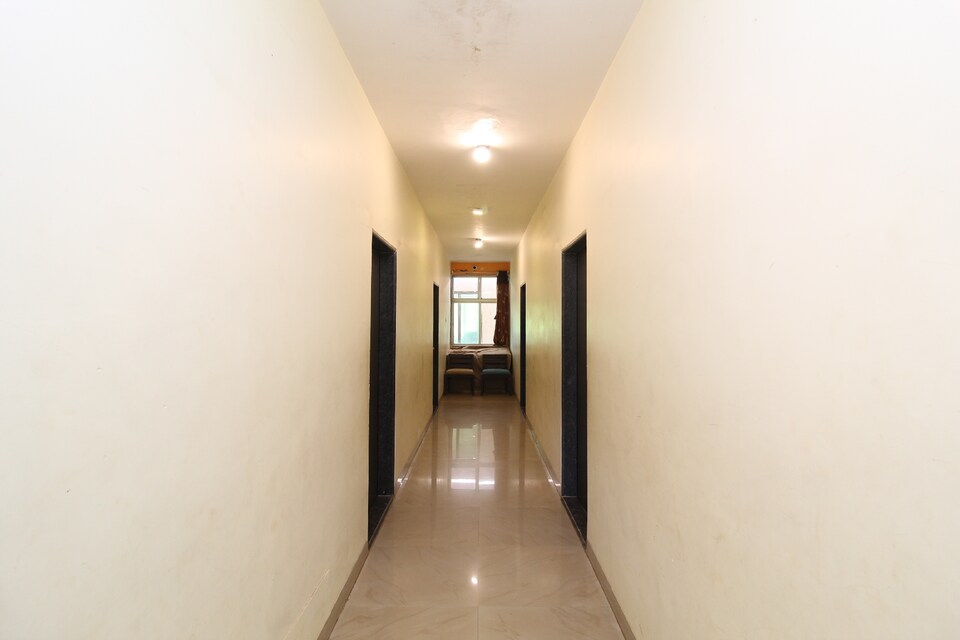 OYO 37923 Hotel Ojas Villa, Main Market Mahabaleshwar, Mahabaleshwar