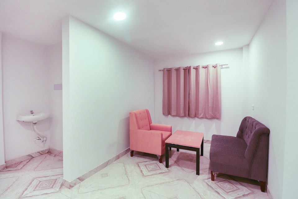 SilverKey Executive Stays 37925 River View, Howrah Kolkata, Kolkata