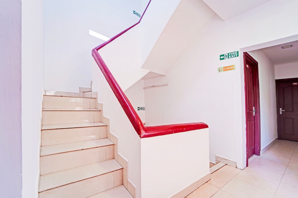 Hotel O Malabar Plaza, Pallimukku Kochi, Kochi