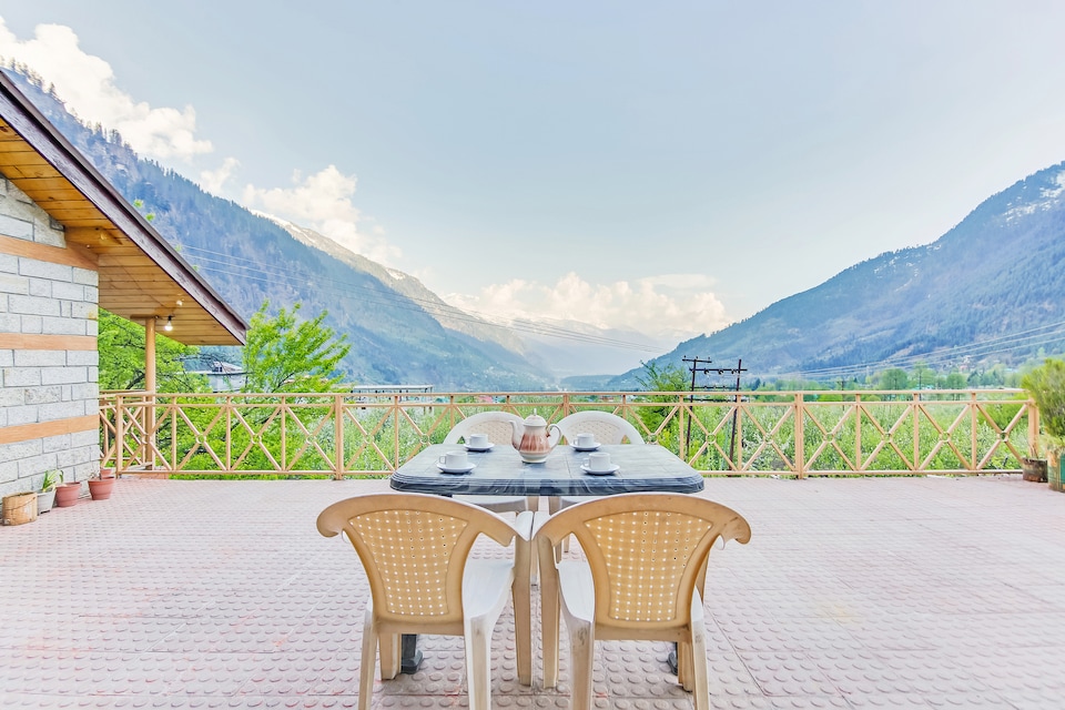 OYO Home 37940 Snow View Studio, NH 21 Manali, Manali