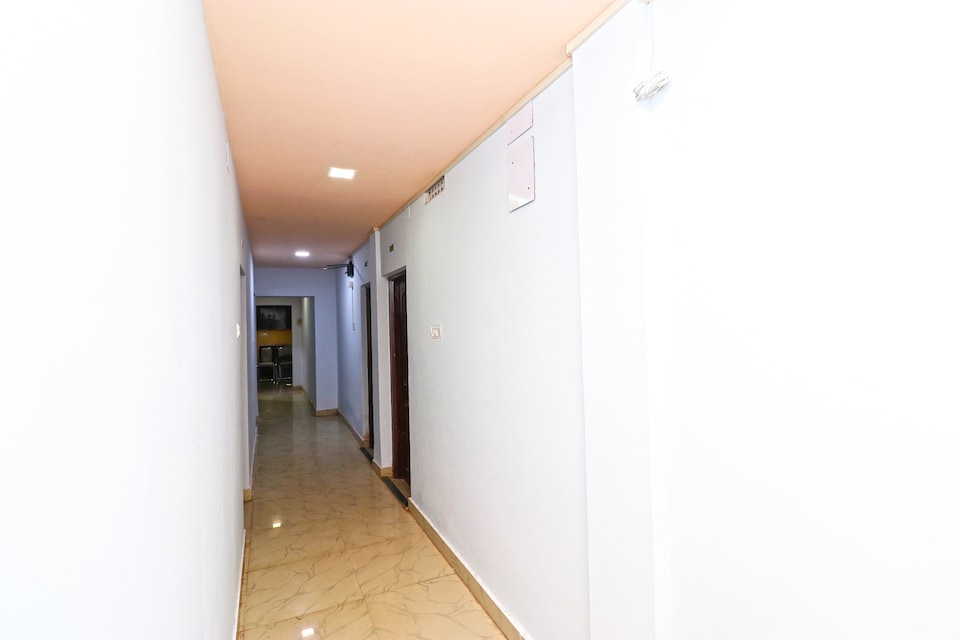 OYO 37941 Koraput Bhawan, Railway Station Bhubneshwar, Bhubaneswar