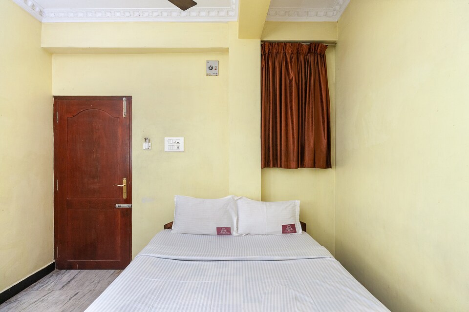 SPOT ON 37945 Hotel Ganga Saraswathy, Nagercoil-II, Nagercoil