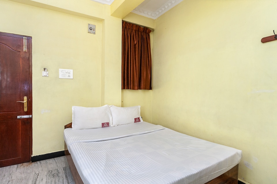SPOT ON 37945 Hotel Ganga Saraswathy, Nagercoil-II, Nagercoil
