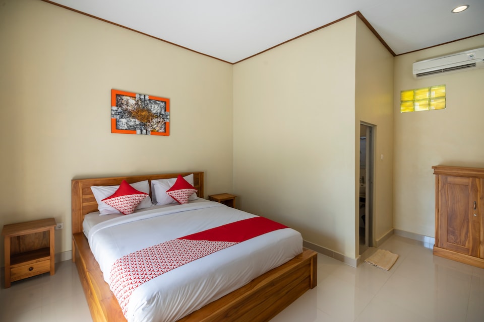 OYO 828 Lilis Cempaka Mas Guesthouse, Tanah Lot, Bali