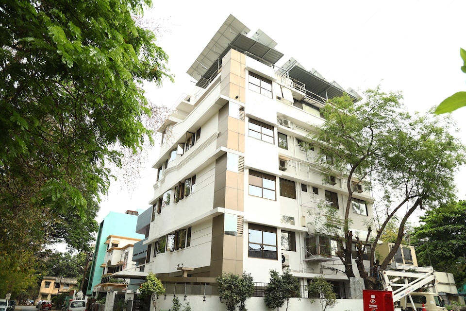 OYO Flagship 37988 Peanut Inn, Dharampeth Nagpur, Nagpur