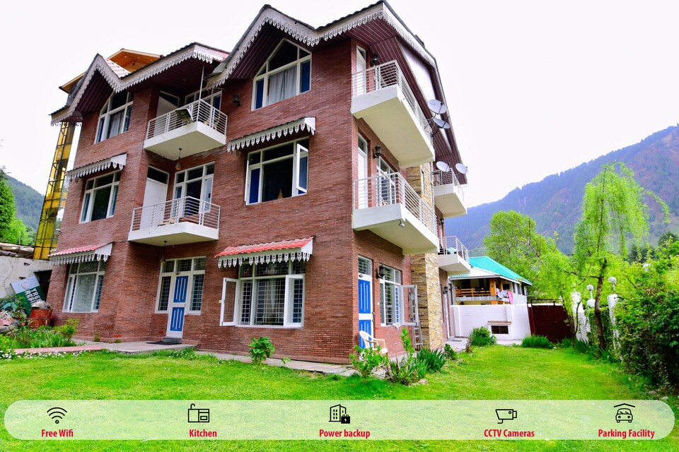 OYO 37990 Aggarwal Cottage, Hadimba Temple Road, Manali