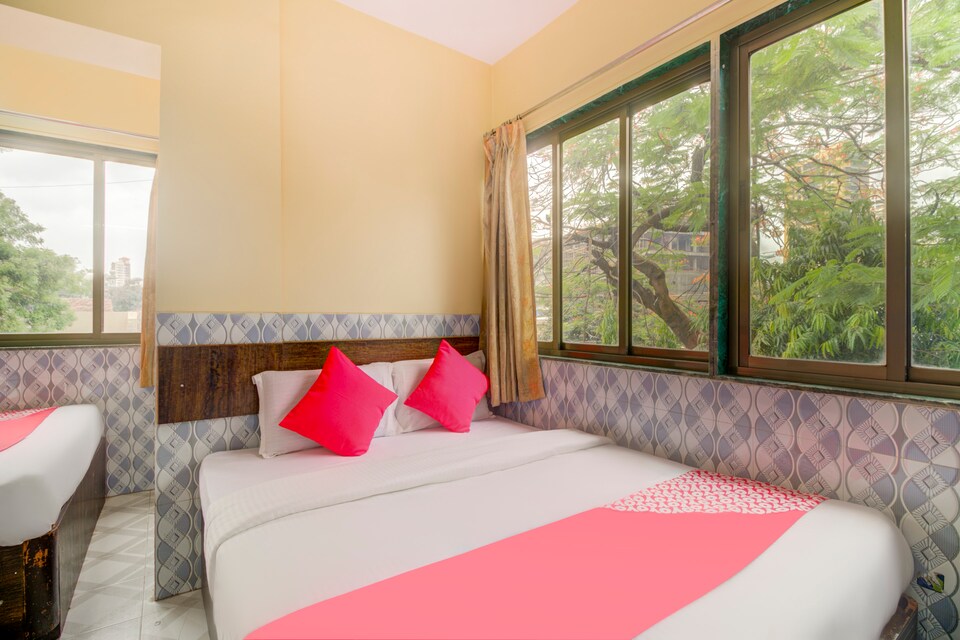 LIVE as MUM2311, Mumbai CST-Churchgate-Colaba, Mumbai