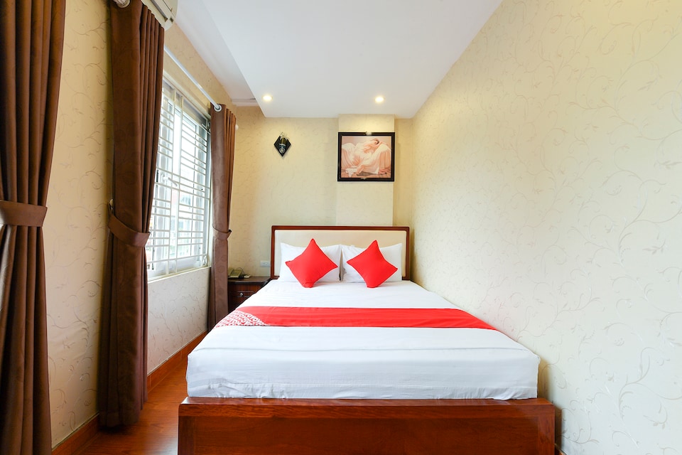 OYO 208 Arowana hotel, Ba Dinh, Hanoi
