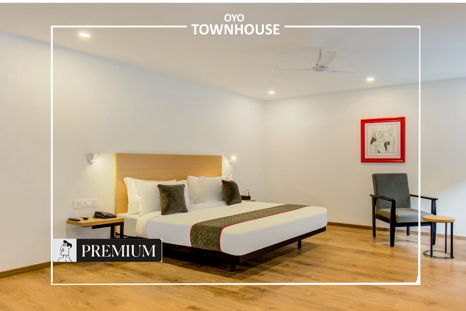 OYO Townhouse 165 Netaji Road, Ashram Road Ahmedabad, Ahmedabad