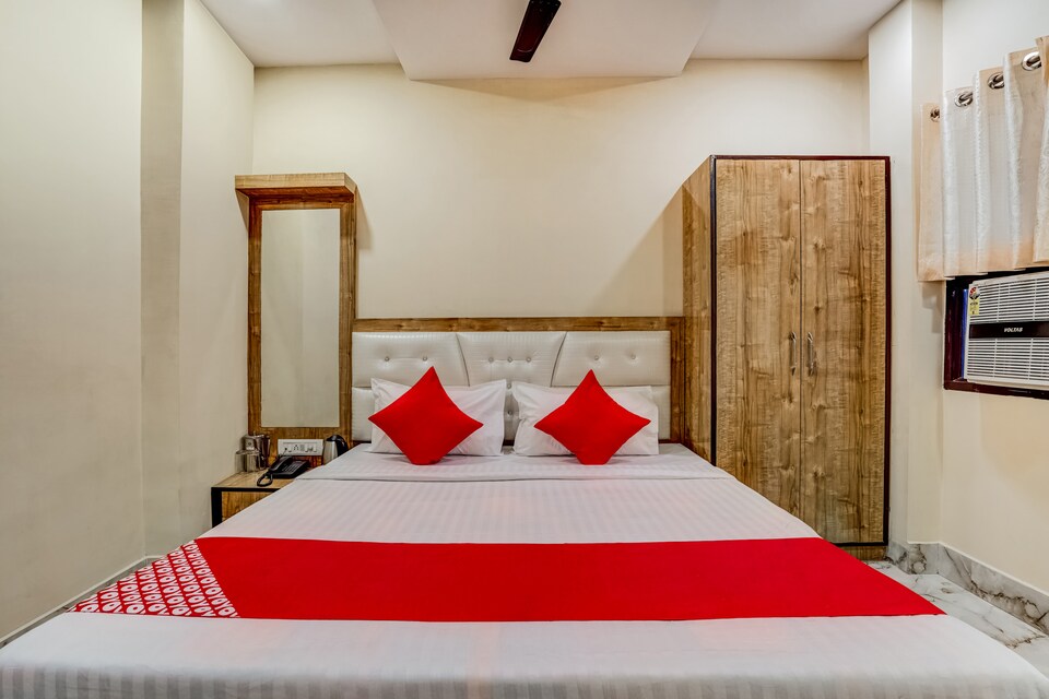 OYO 38027 Hotel Ashoka, Bishtupur Jamshedpur, Jamshedpur