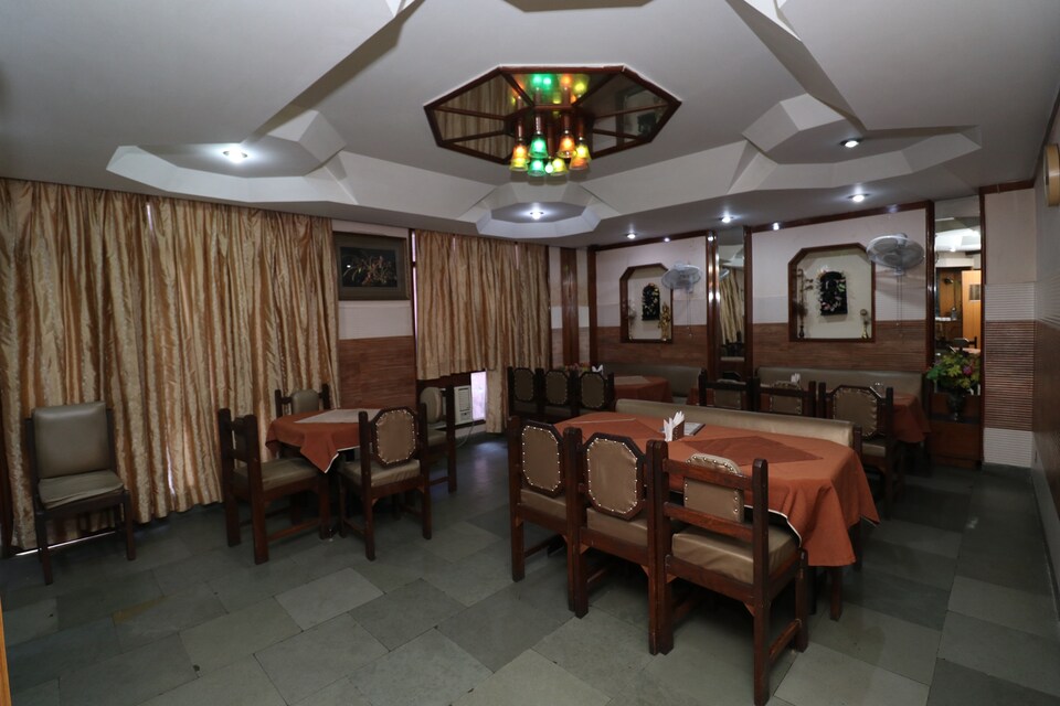 OYO Hotel Basera, Katra, Katra