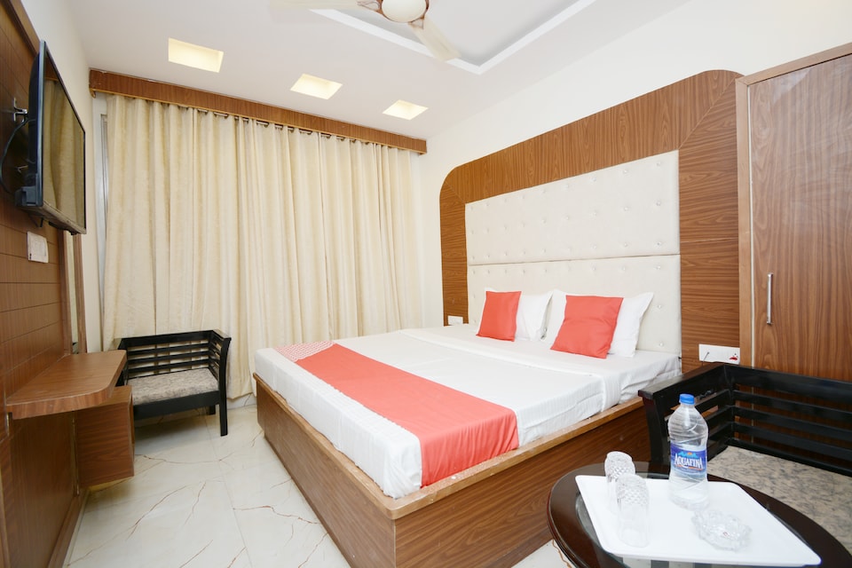 OYO 38037 Taj Inn, Zirakpur, Zirakpur