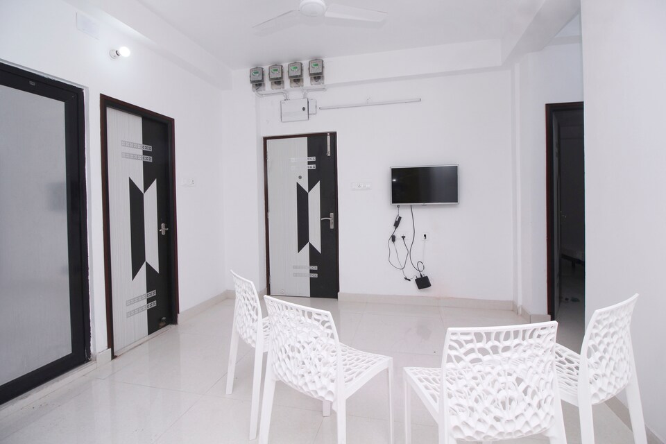 OYO LIFE KOL1031 Ruby Hospital, Ruby Hospital Kolkata, Kolkata