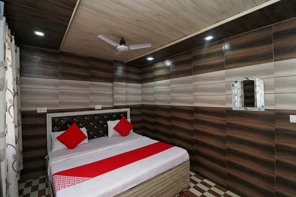 OYO 38053 Hotel Parth, JwalaJi, JwalaJi