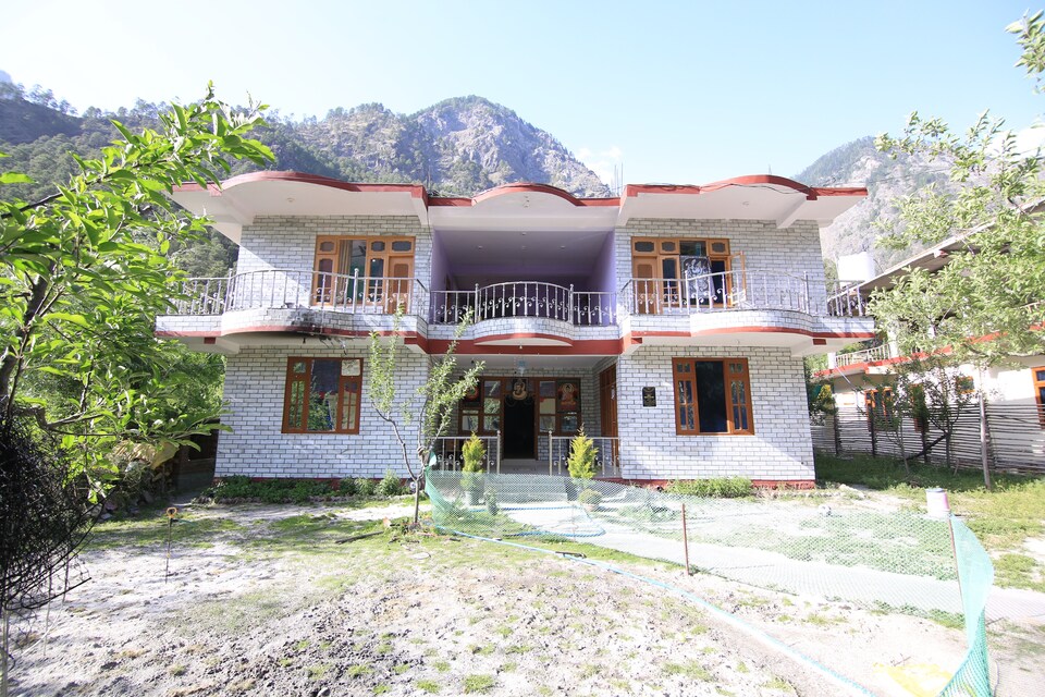 OYO 38054 Himalayan Guest House, Kasol, Kasol