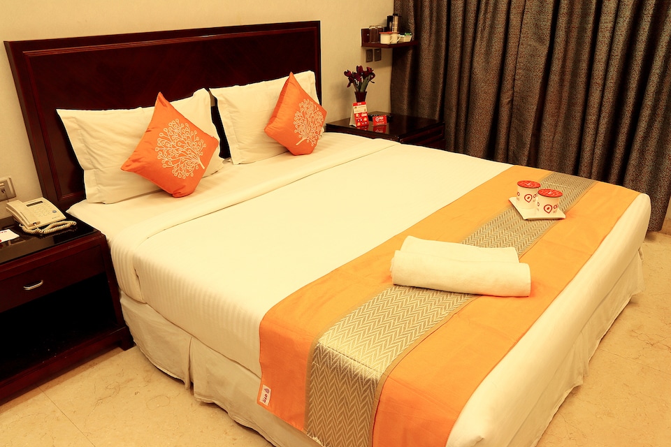 OYO 3687 Golden Orchid, Park Circus Kolkata, Kolkata