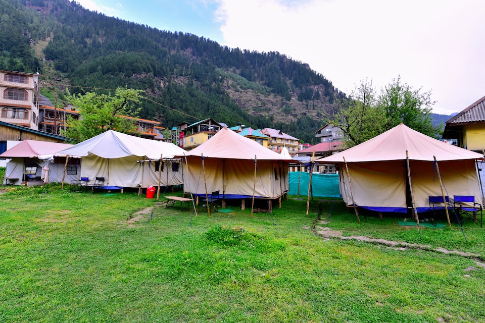 OYO 38061 The Camp People, Naggar Road, Manali