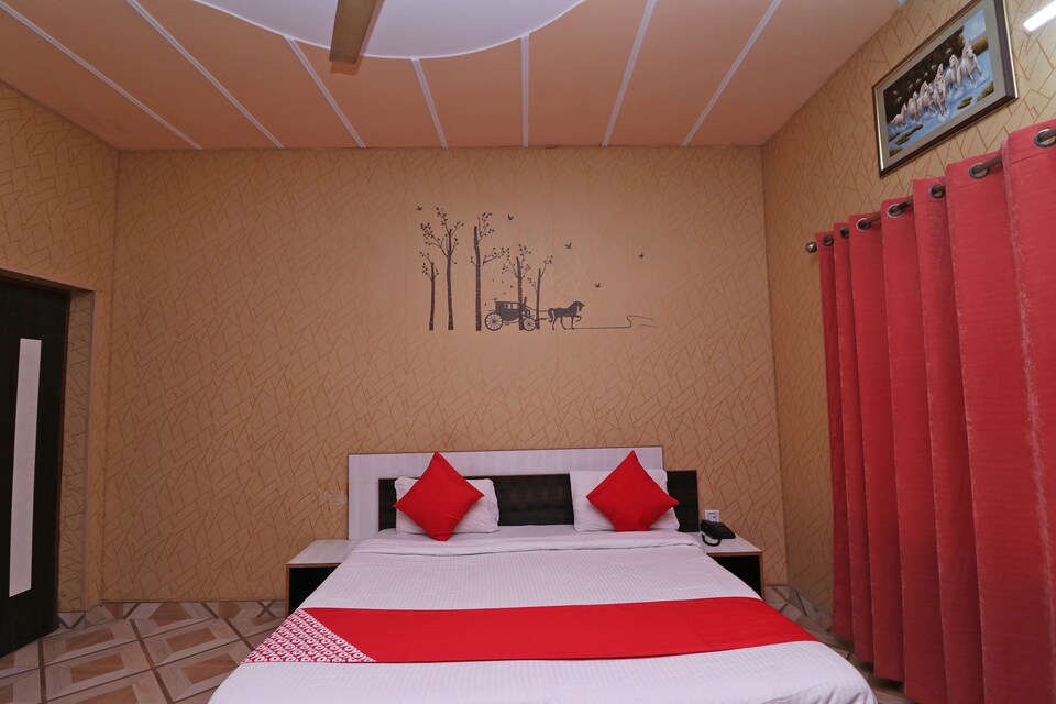 OYO 38064 Hotel Anand Palace, JwalaJi, ज्वालाजी