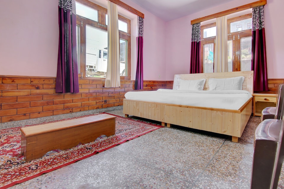 OYO 38067 Naggar Homestay, Naggar Road, Manali