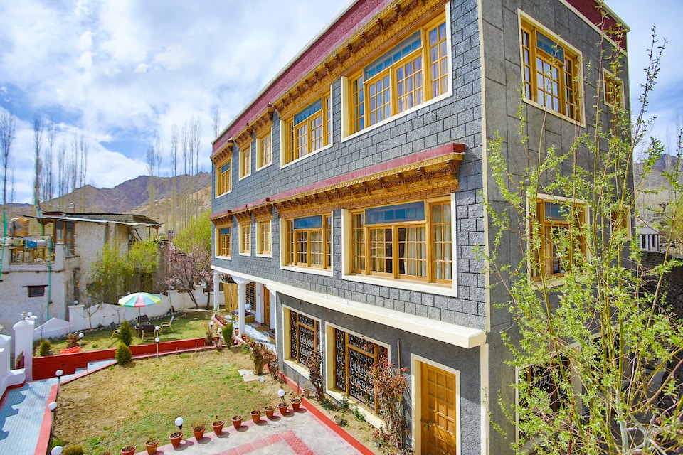 OYO 38072 Hotel Three Roses, Leh, Leh-Ladakh