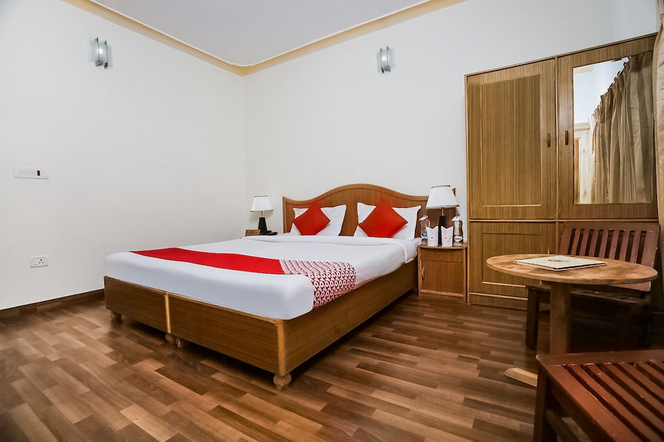 OYO 38072 Hotel Three Roses, Leh, Leh-Ladakh