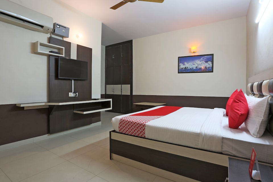 OYO 38077 Hotel Atithi, Rewari, Rewari