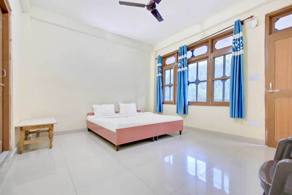 OYO 38082 Skyward Guest House, Kasol, Kasol