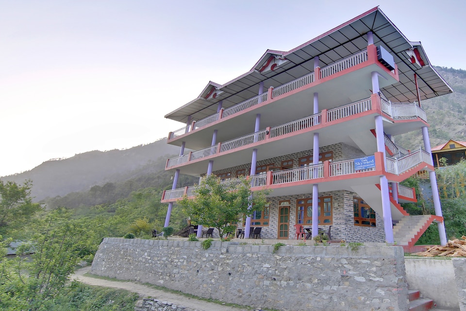 OYO 38082 Skyward Guest House, Kasol, Kasol