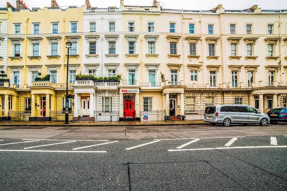 OYO The Park Hotel, Westminister London, London