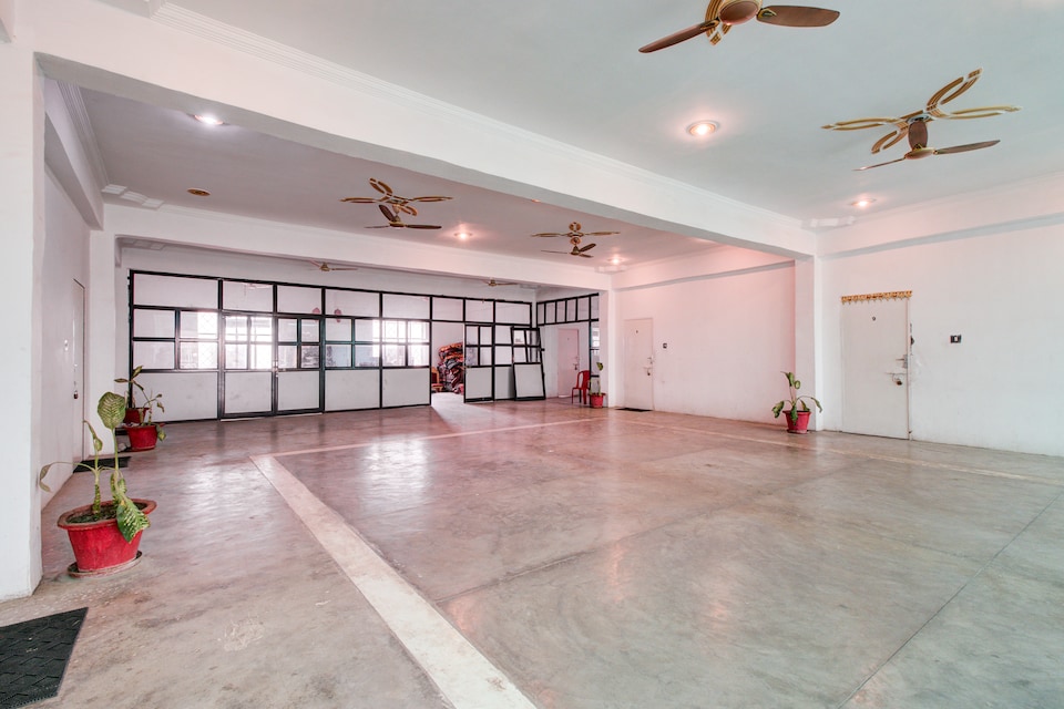 OYO 38132 Haveli Resort, Airport Lucknow, Lucknow