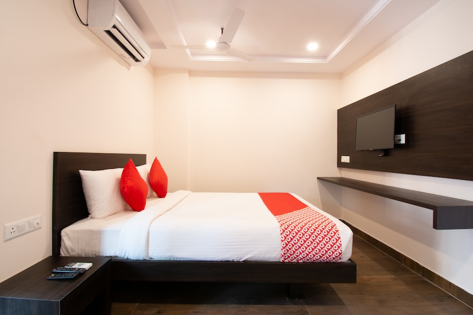 OYO 38151 The Excella, Beach Side Visakhapatnam, Visakhapatnam