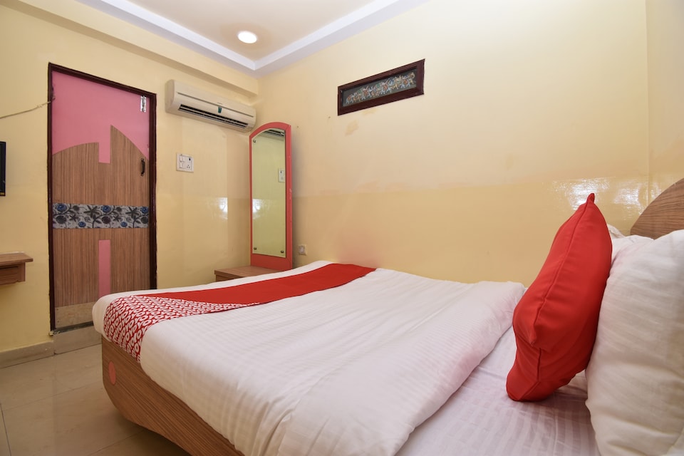 OYO 38156 Hotel Jain, Akola, Akola