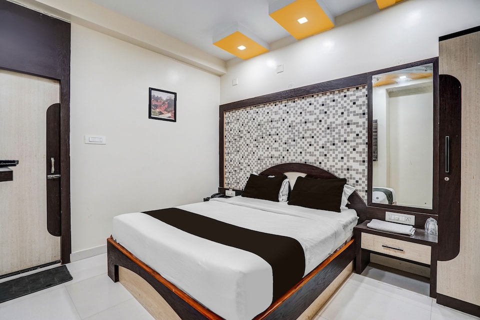 Super Townhouse Bihar Sharif Formerly Amulya Inn, Ramchandrapur, Bihar sharif