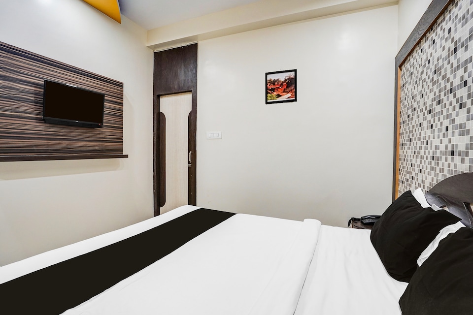 Super Townhouse Bihar Sharif Formerly Amulya Inn, Ramchandrapur, Bihar sharif