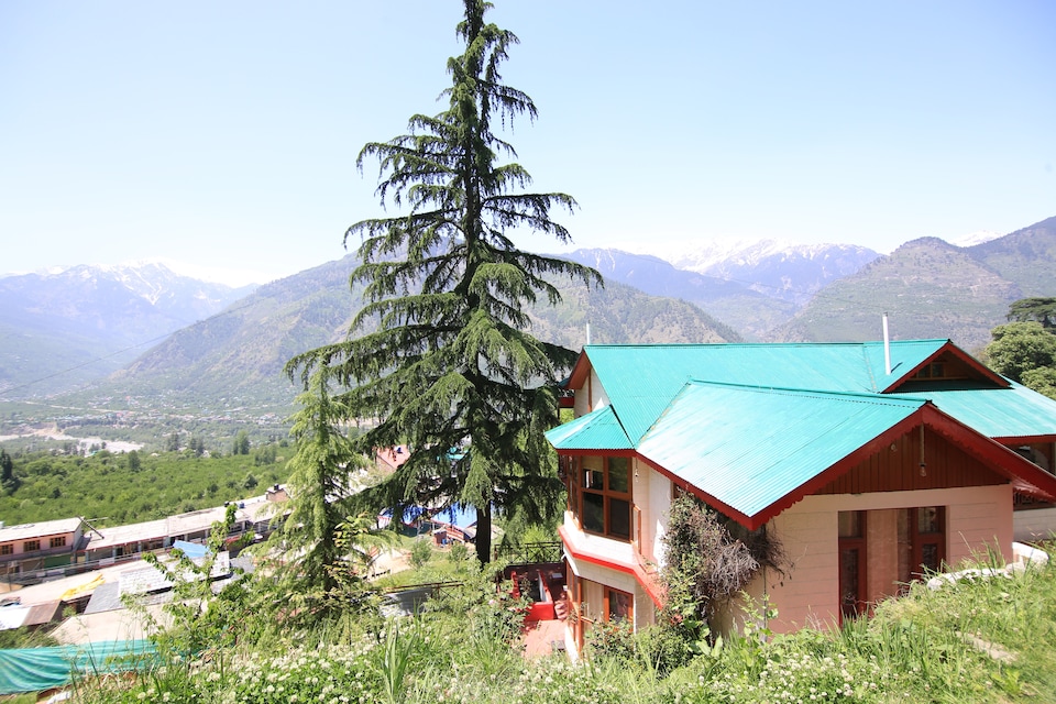 OYO 38163 Journey Casa, Naggar Road, Manali