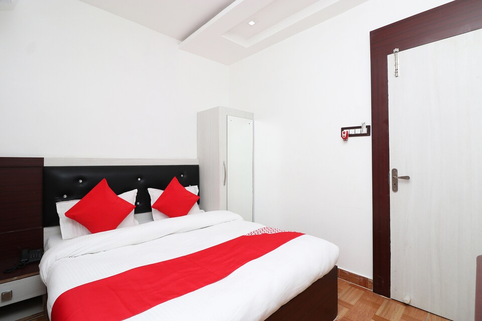 OYO 38173 Hotel The Soothing Suburb, Gorakhnath Gorakhpur, Gorakhpur