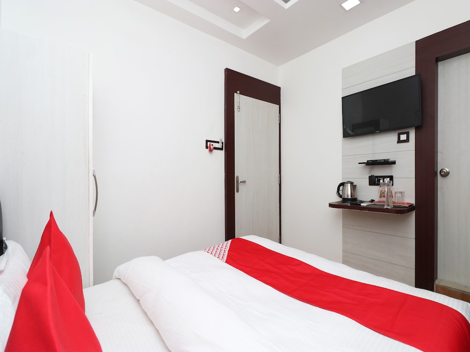 OYO 38173 Hotel The Soothing Suburb, Gorakhnath Gorakhpur, Gorakhpur