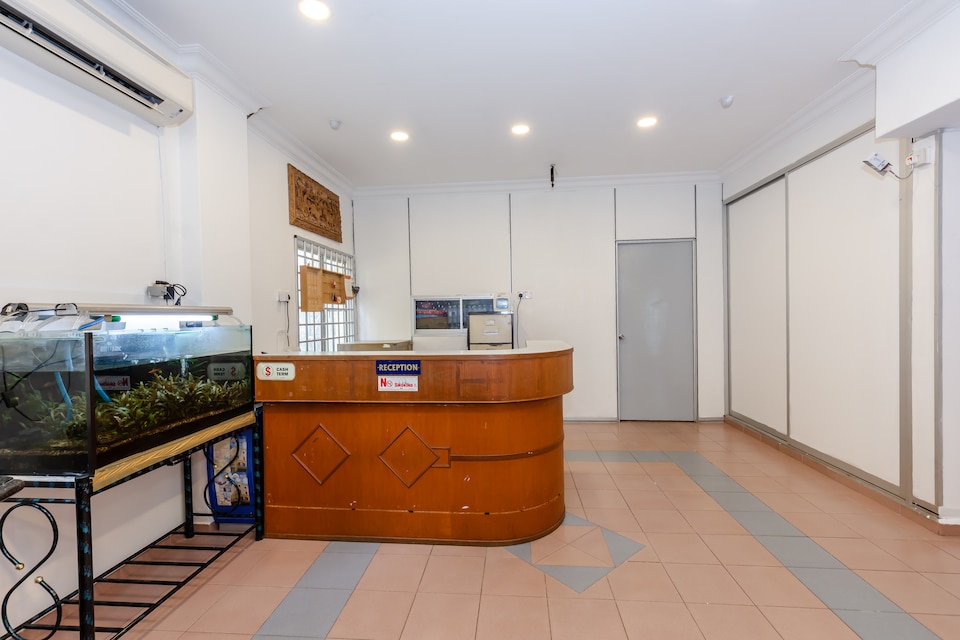 OYO 1090 Hollitel Hotel Melaka, Melaka Raya, Melaka City