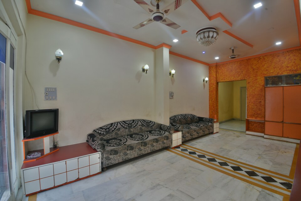 SPOT ON 38193 Hotel Rajdeep, Nathdwara, Nathdwara
