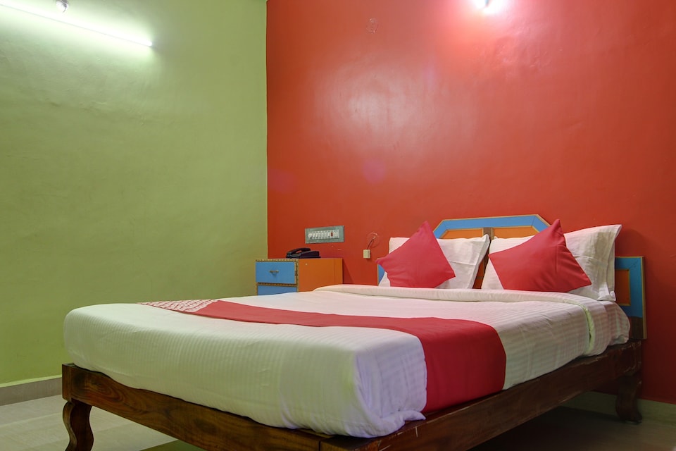 OYO 38194 Hotel Palace Lodge, Mysore Outer, Mysore