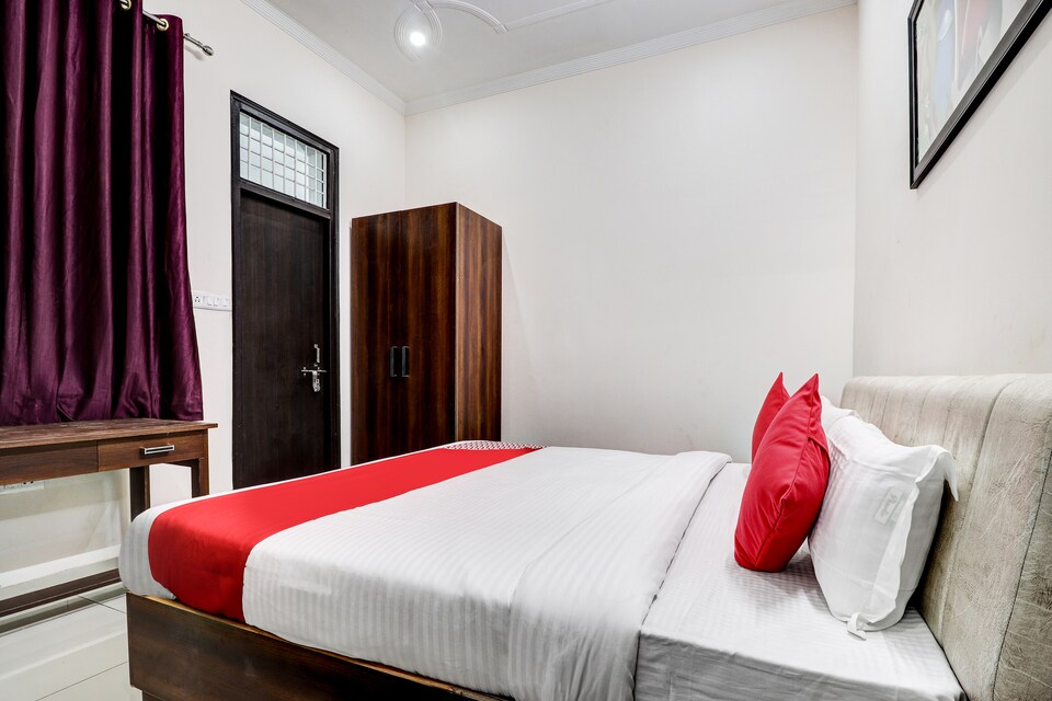 OYO 38208 Hotel Prakash Kunj, Vikas Nagar Lucknow, Lucknow