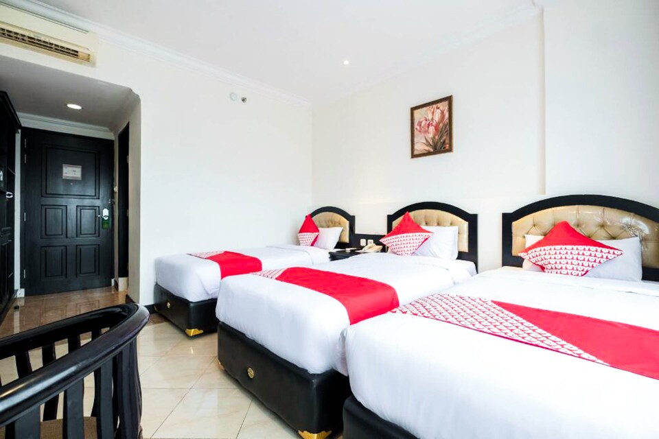 OYO 848 Hotel Sutomo, Losari, Makassar